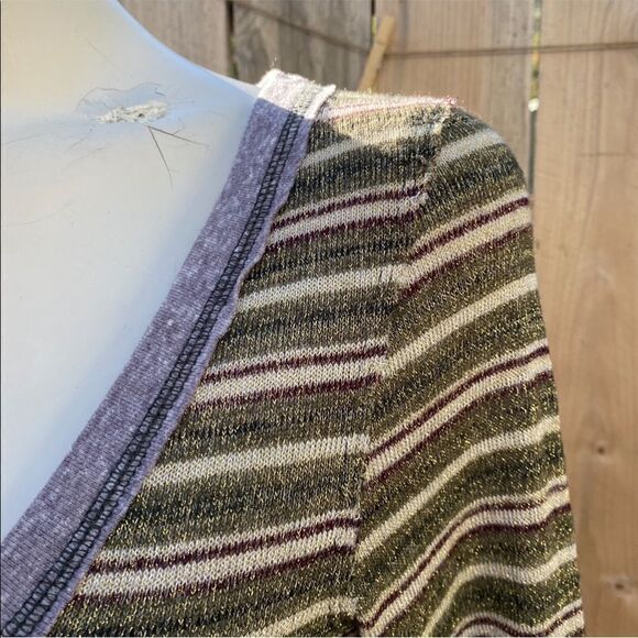 We the free metallic thread striped long sleeve lightweight top size medium - Picture 3 of 10